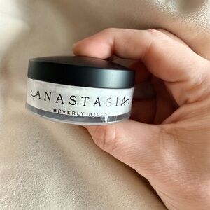 Anastasia Beverly Hills Setting Powder